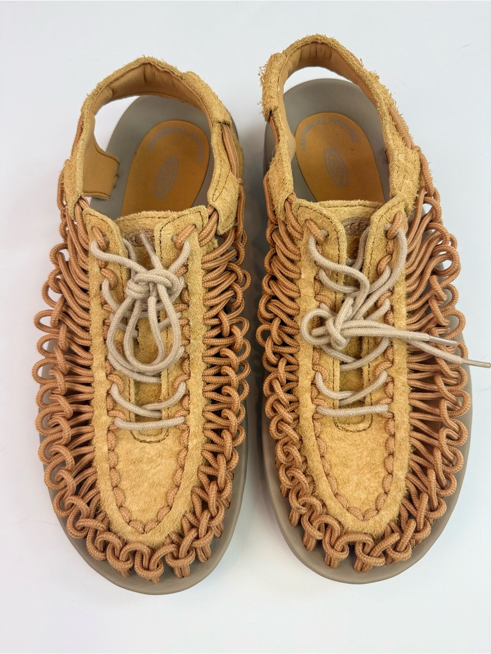 Keen Uneek Leather Unisex Sandals - Oak Buff size 11